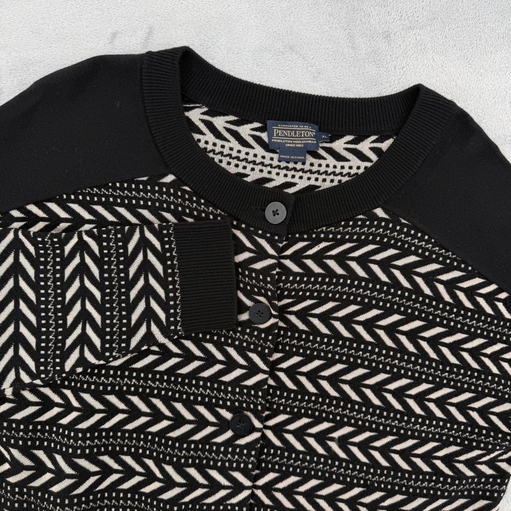 Pendleton Cardigan Womens XL Merino Wool Blend Chevron Black Geometric Button